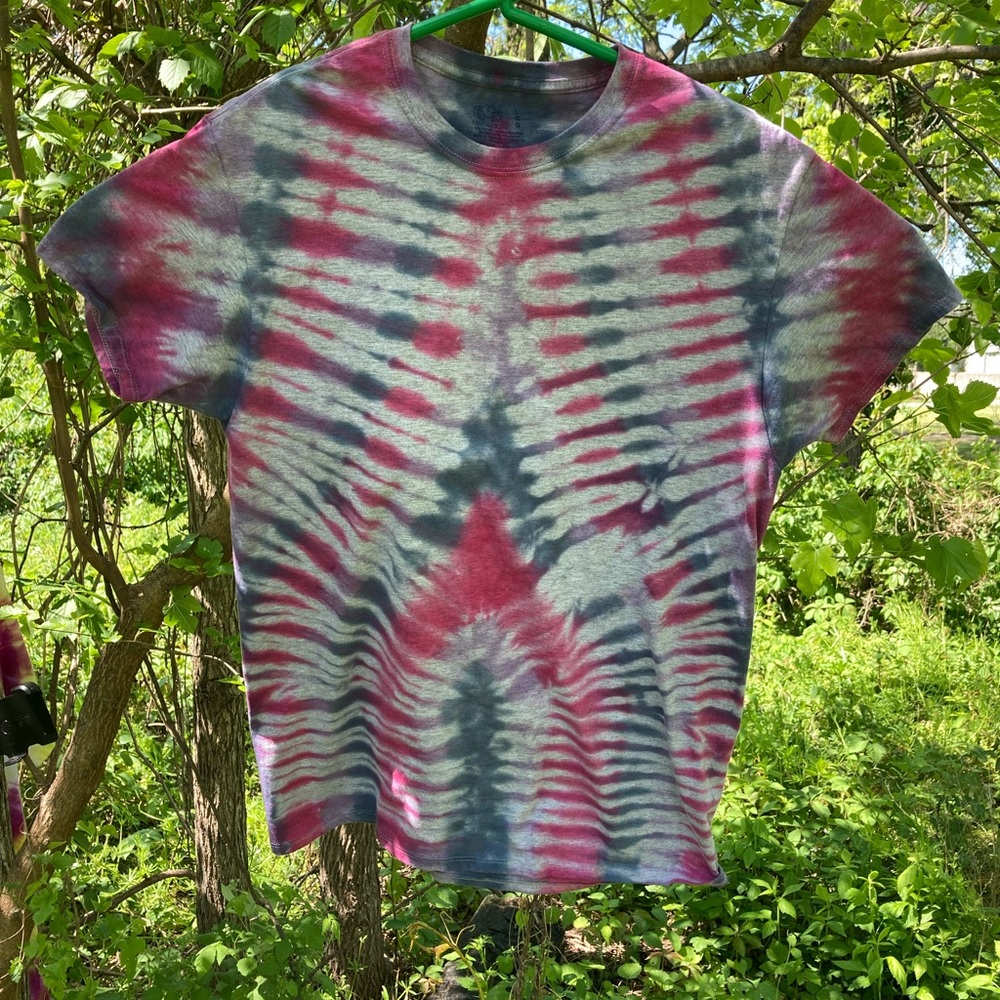 NWOT Custom Unisex Tie Dye T-Shirt